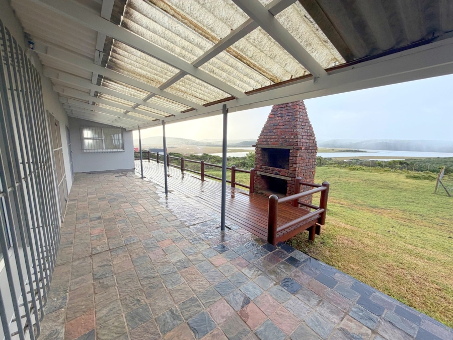 6 Bedroom Property for Sale in Hamburg Eastern Cape